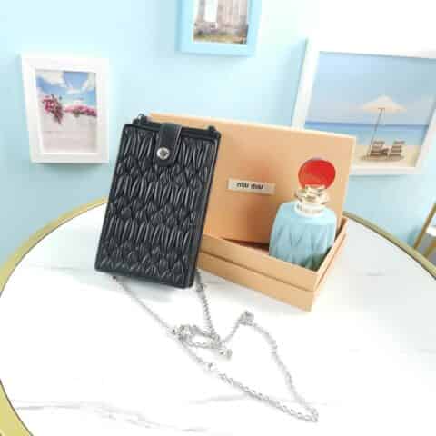MIUMIU缪缪顶级进口小羊皮新版手机包5ZH079