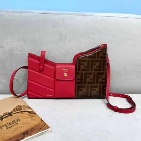 FENDI芬迪三口袋迷你小斜挎包595