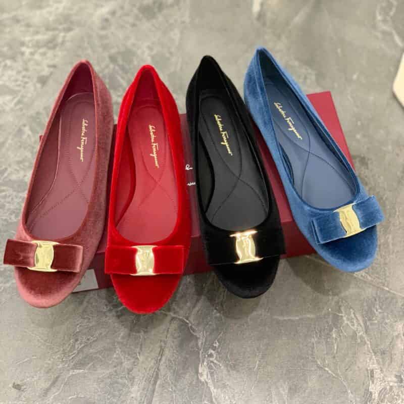 SF salvatore Ferragamo  菲拉格慕 蝴蝶结天鹅绒粗跟单鞋