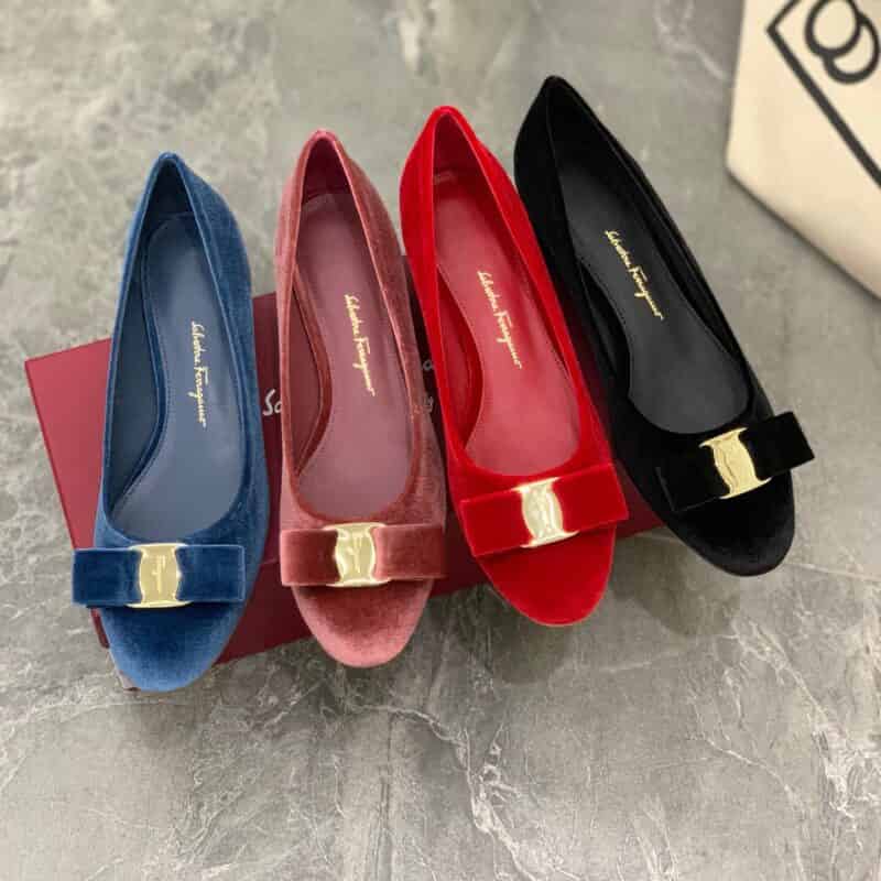 SF salvatore Ferragamo  菲拉格慕 蝴蝶结天鹅绒粗跟单鞋