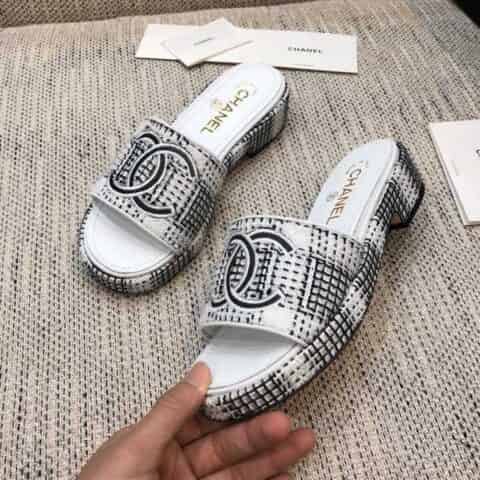 chanel香奈儿   高端品质 小香 春夏最新爆款山木底拖鞋