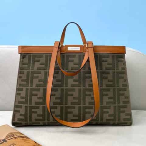 FENDI芬迪进口头层小牛皮手提包8265