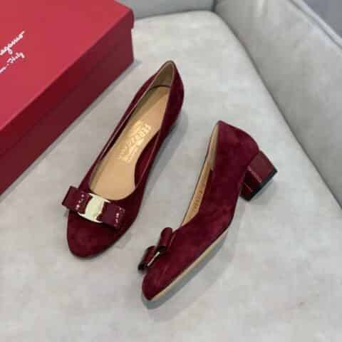 SF salvatore Ferragamo  菲拉格慕羊京绒面半内里单鞋