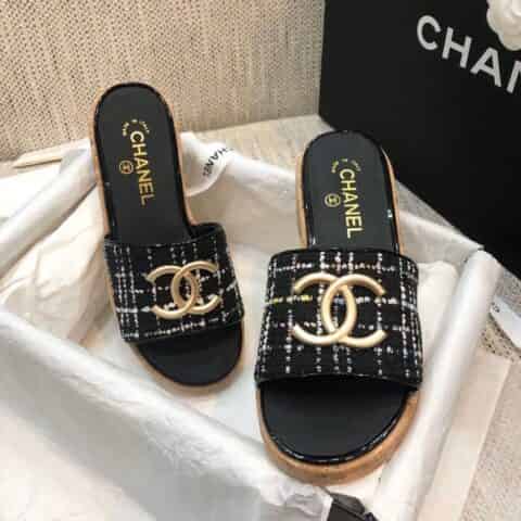 CHANEL香奈儿   高端品质 小香 春夏最新爆款山木底拖鞋