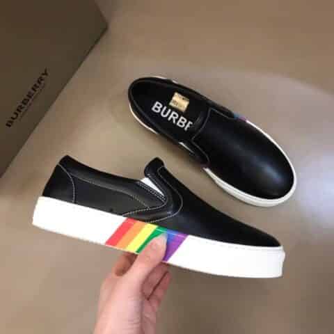 Burberry巴宝莉   采用进口头层牛皮B家经典低帮运动鞋