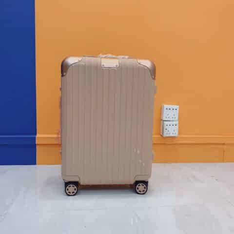 Rimowa日默瓦新款Hybrid系列四轮拉杆箱