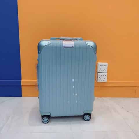 Rimowa日默瓦新款Hybrid系列四轮拉杆箱