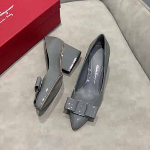 SF salvatore Ferragamo  菲拉格慕最新糖果色走秀款尖头浅口Viva芭蕾舞鞋