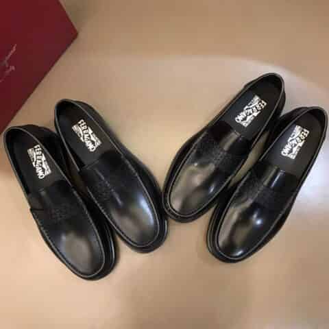 Salvatore Ferragam 街头风范与厚底鞋原版/漆皮小牛皮乐福鞋