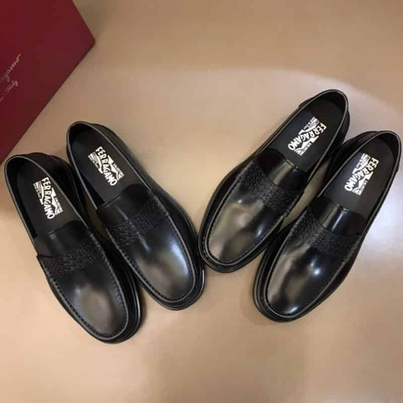 Salvatore Ferragam 街头风范与厚底鞋原版/漆皮小牛皮乐福鞋