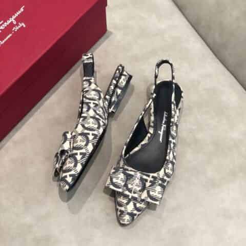 SF salvatore Ferragamo  菲拉格慕2021新款viva系列后空露跟粗跟凉鞋
