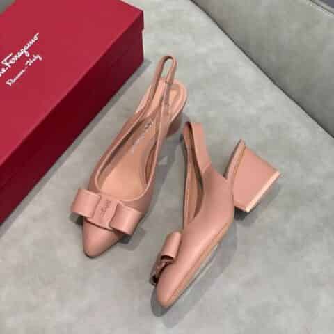 SF salvatore Ferragamo  菲拉格慕2021新款viva系列后空露跟粗跟凉鞋