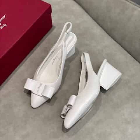 SF salvatore Ferragamo  菲拉格慕2021新款viva系列后空露跟粗跟凉鞋