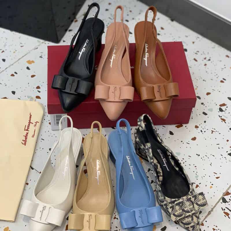 SF salvatore Ferragamo  菲拉格慕2021新款viva系列后空露跟粗跟凉鞋