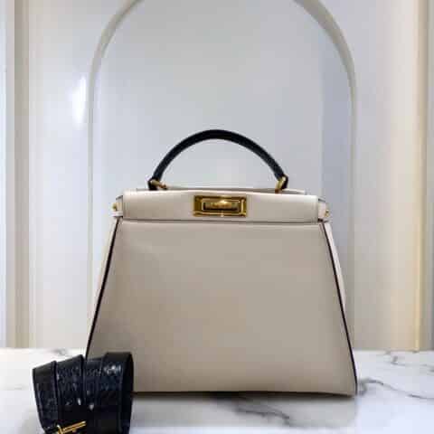 FENDI芬迪纯手工小牛皮缝制纯手工小牛皮Peekaboo系列手提包3109M