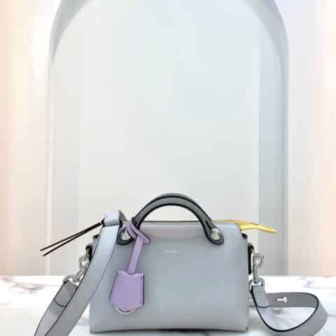 FENDI芬迪全牛皮波士顿手提包8287