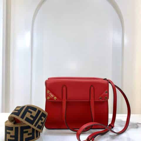 FENDI芬迪纯手工小牛皮缝制迷你手袋303