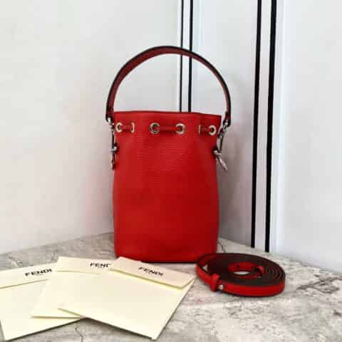 FENDI芬迪logo皮全手工缝制迷你桶包658