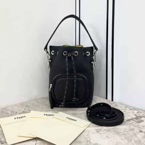 FENDI芬迪logo皮全手工缝制迷你桶包658