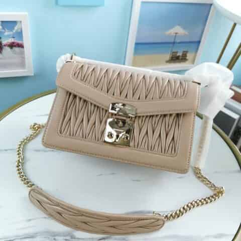 MIUMIU缪缪顶级进口Matelasse小羊皮材质单肩斜挎包5BD083