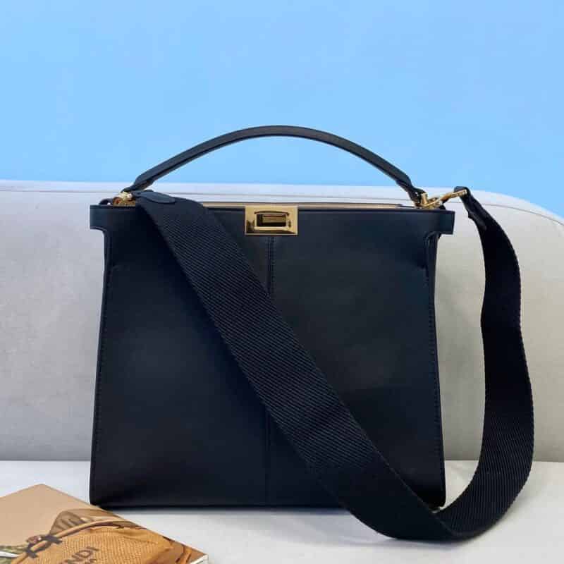 FENDI芬迪南非牛皮peekaboo手袋304S