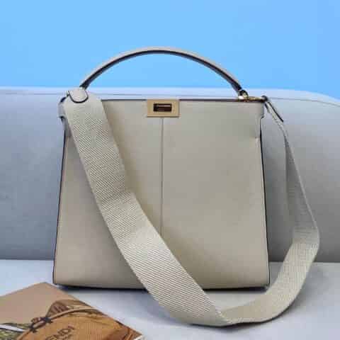 FENDI芬迪南非牛皮peekaboo手袋304S