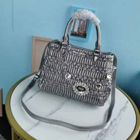 MIUMIU缪缪顶级进口CIoquel软羊皮新款水晶链钻包5BA067