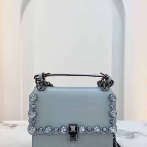 FENDI芬迪圆珠装饰KAN I迷你手袋381