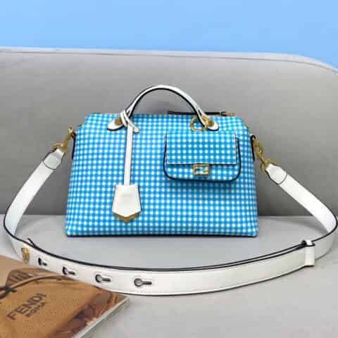 FENDI芬迪小清新方格波士顿手提袋8326S