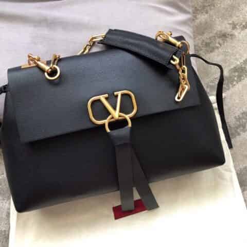 Valentino华伦天奴Garavani VRING 摔纹小牛皮单肩包0015