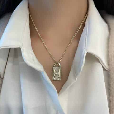20新款CHANEL香奈儿金色字母项链