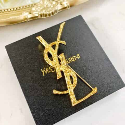 YSL / SLP  新款 YSL字母logo 金色徽标胸针