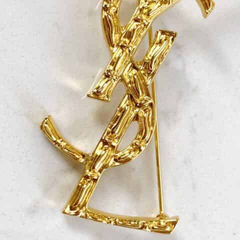 YSL / SLP  新款 YSL字母logo 金色徽标胸针