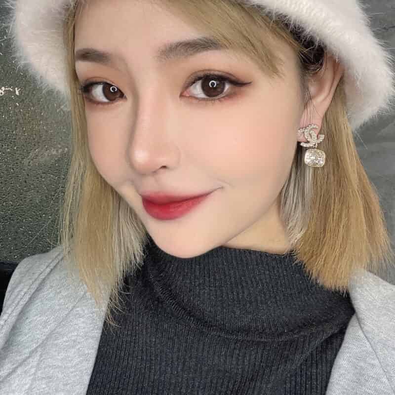 新款CHANEL香奈儿双c珍珠耳钉耳环