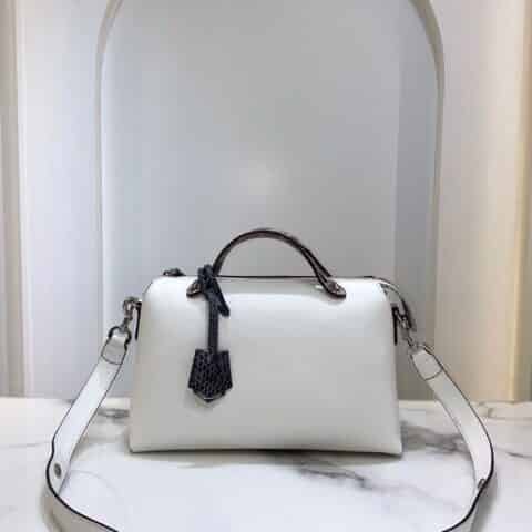 FENDI芬迪意大利小牛皮波士顿手提袋7149