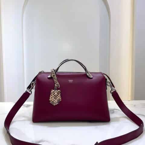 FENDI芬迪意大利小牛皮波士顿手提袋7149