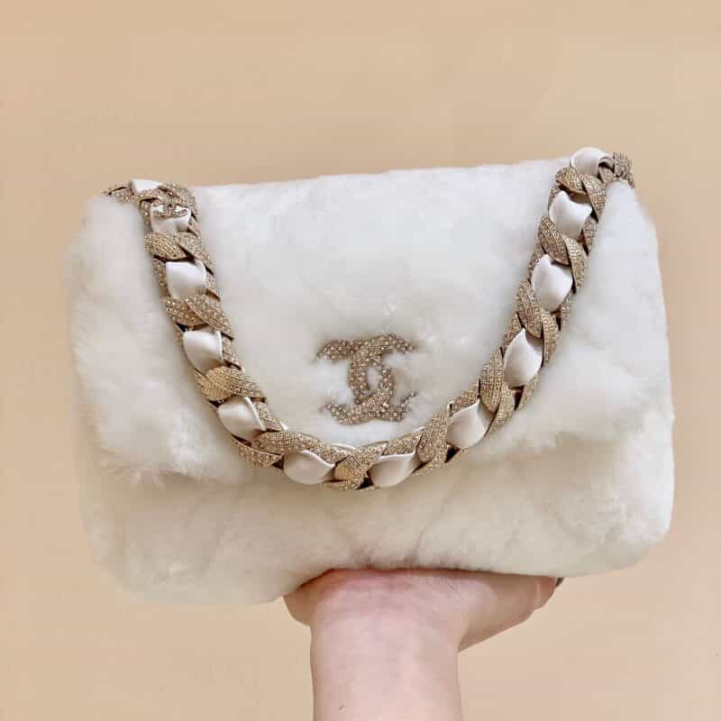 Chanel香奈儿 双C双面剪毛水钻小羊皮口盖包AS2240 B04623 10601