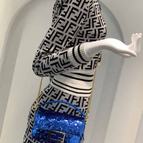 FENDI芬迪珠片修饰迷你版法棍0127S