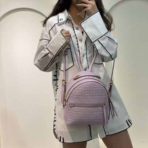 FENDI芬迪logo压纹小牛皮双肩包8318