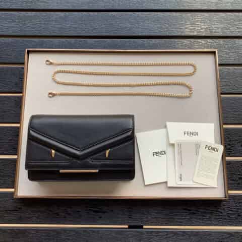 FENDI芬迪立体感小怪兽图案单肩斜挎包1346