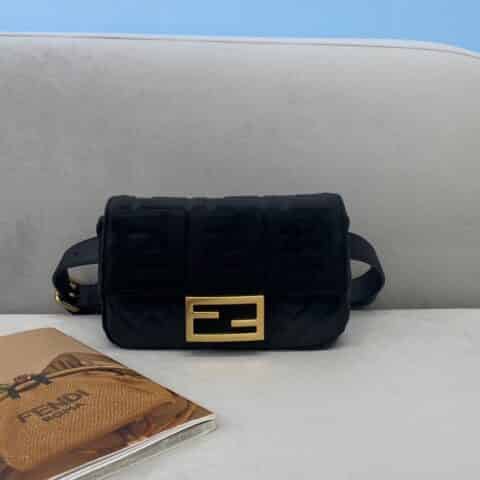FENDI芬迪特制丝绒毛腰包318