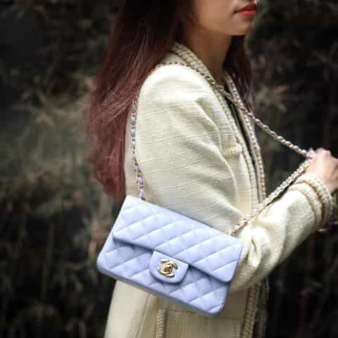 Chanel 2021春夏新色CF20大mini单肩斜挎包 A01116冰紫蓝