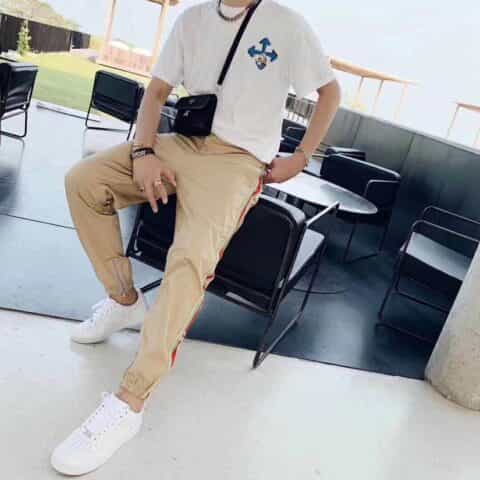 Prada Re-Nylon再生尼龙和Saffiano皮革手机包 2ZH108