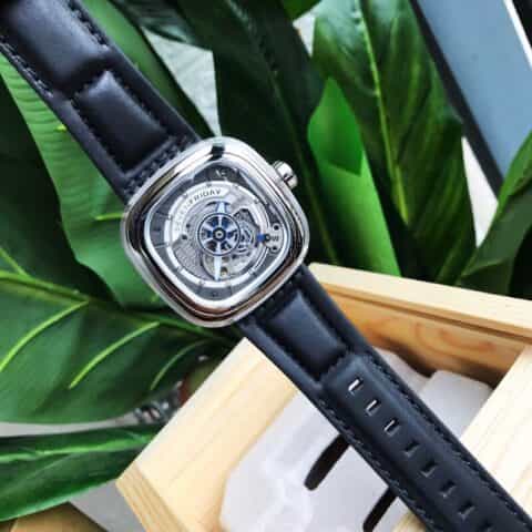 七个星期五sevenFRIDAY手表型号：S1/01机芯：原装西铁城miyota82s5机芯腕表