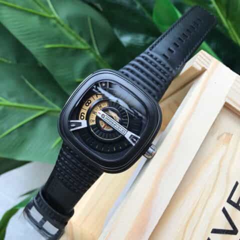 sevenFRIDAY 七个星期五 M系列:M2-01全自动机械miyota82s7机芯