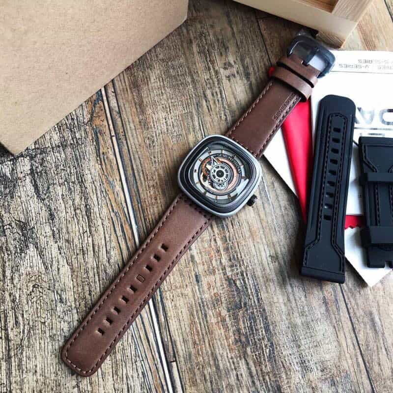 七个星期五 SevenFriday日本西铁城Miyota82S7原装机芯腕表
