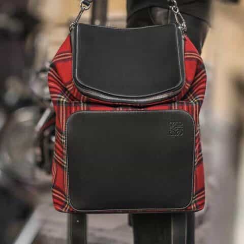 LOEWE罗意威 Goya Backpack毛呢背包 0270红黑拼色
