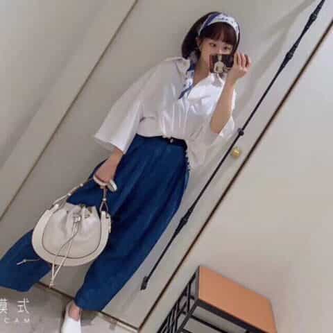 LOEWE罗意威 Horseshoe飞碟包 0526白色