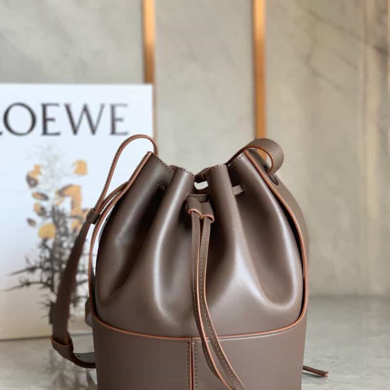 LOEWE罗意威 Small Balloon bag气球水桶包 0531咖色
