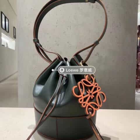 LOEWE罗意威 中号Balloon bag气球水桶包 0531